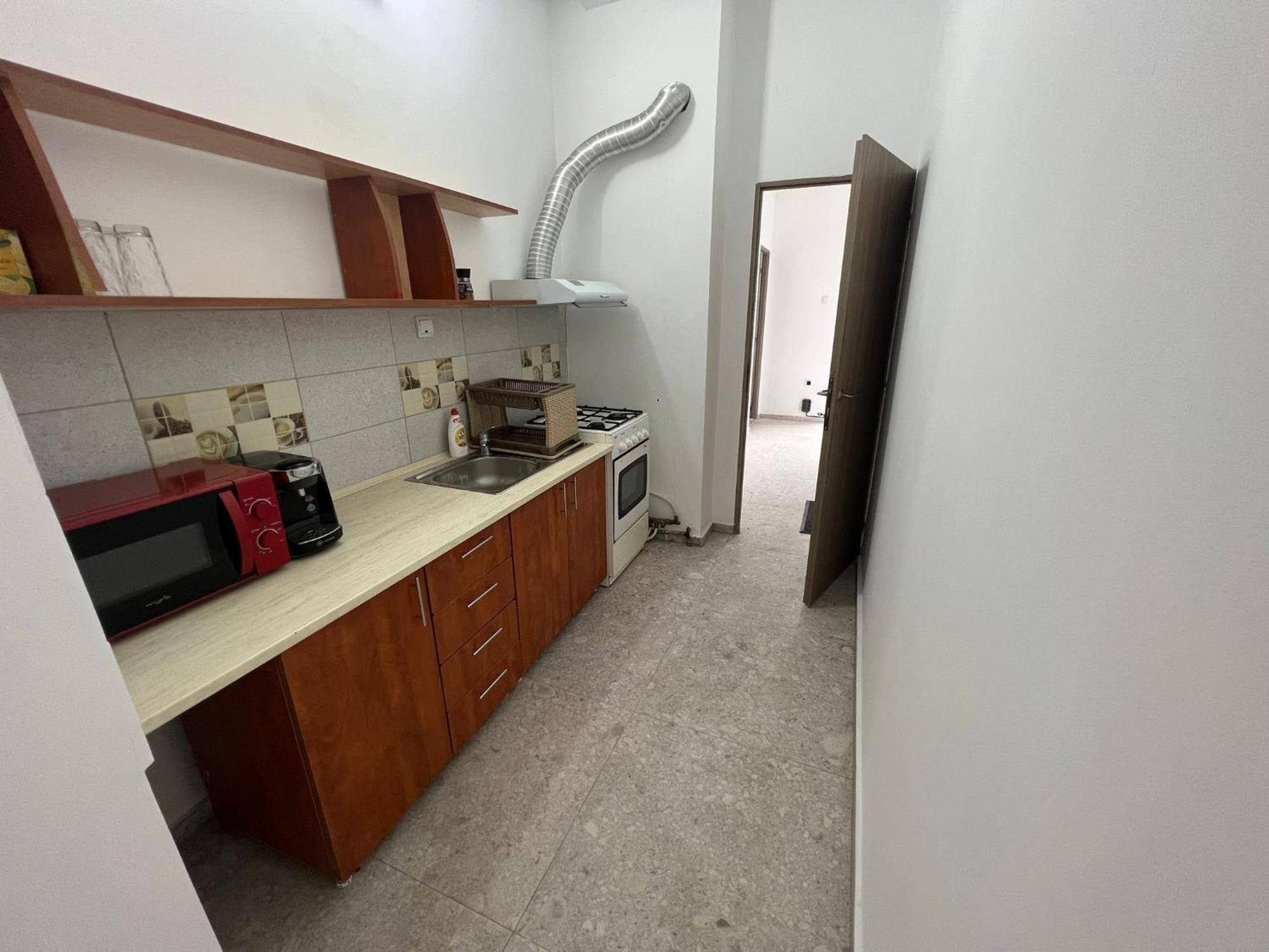 Compact House Apartment *