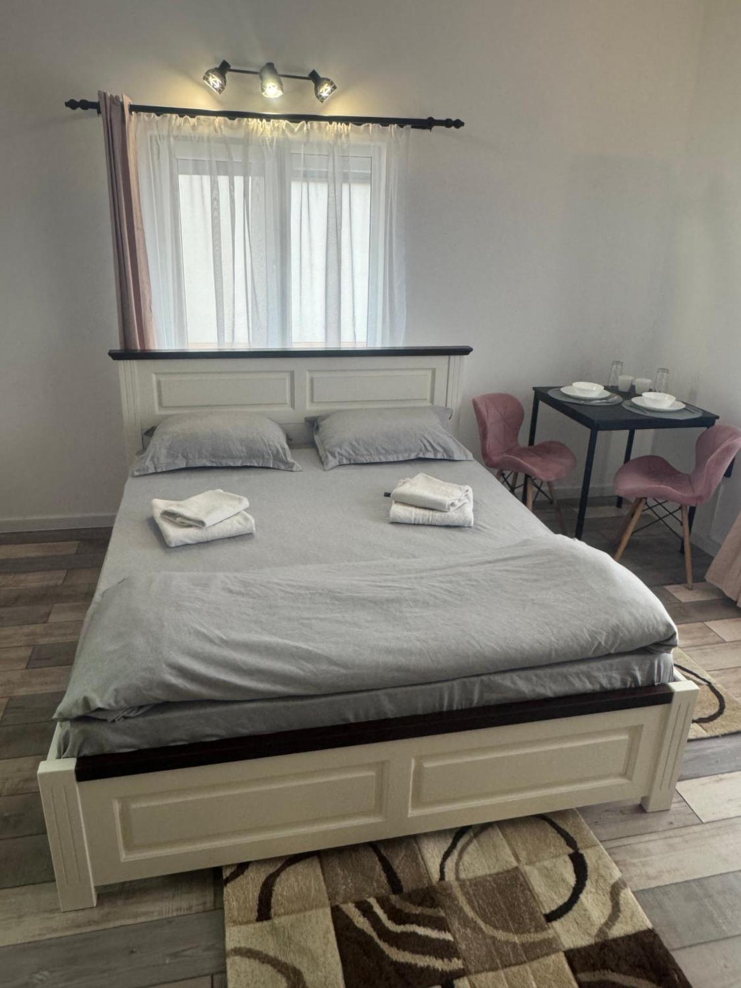 Compact House Apartment *